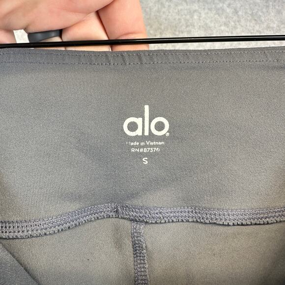 ALO Vitality Mesh Leggings Womens Size Small Slate Gray Pull On Yoga Performance - Picture 6 of 10